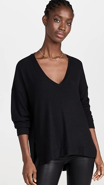 Beyond Yoga Long Weekend Lounge Pullover