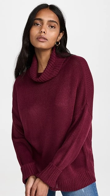 525 Soft Acrylic Easy Turtleneck Pullover